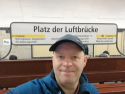U6 Platz der Luftbrücke